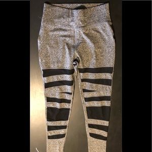 **SOLD** Workout leggings